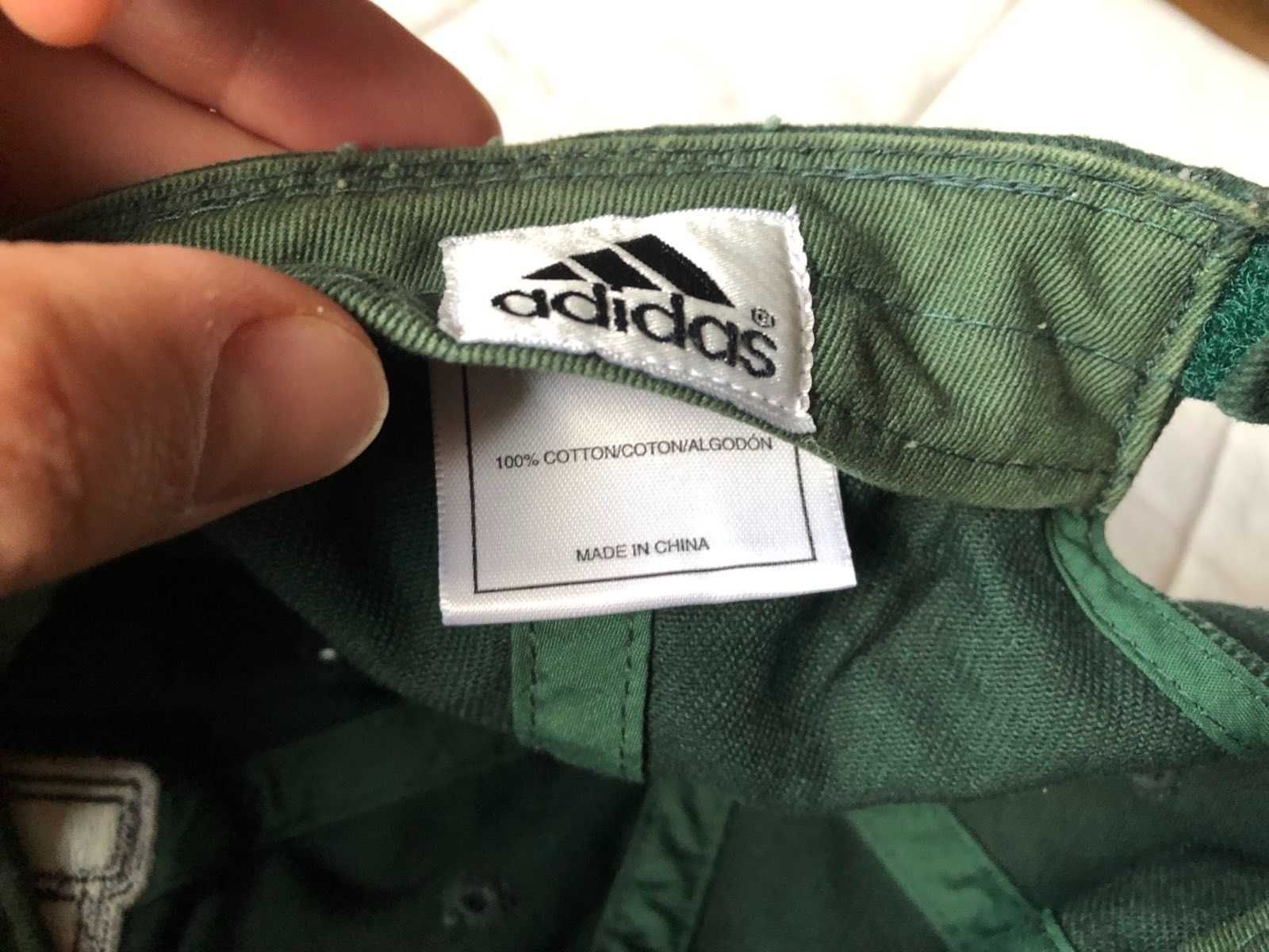 Adidas шапка с козирка