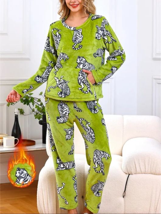 Pijamale dama fleece moi și călduroasa