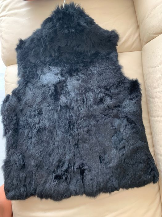 Vand vesta din blana naturala de iepure