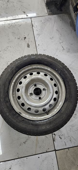 1 шт резина дискамен сатылады вазға р14