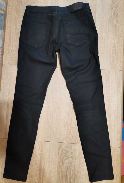 Дамски дънки, панталони и клин С и М