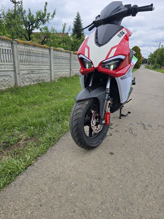Vand / schimb scuter 50cc