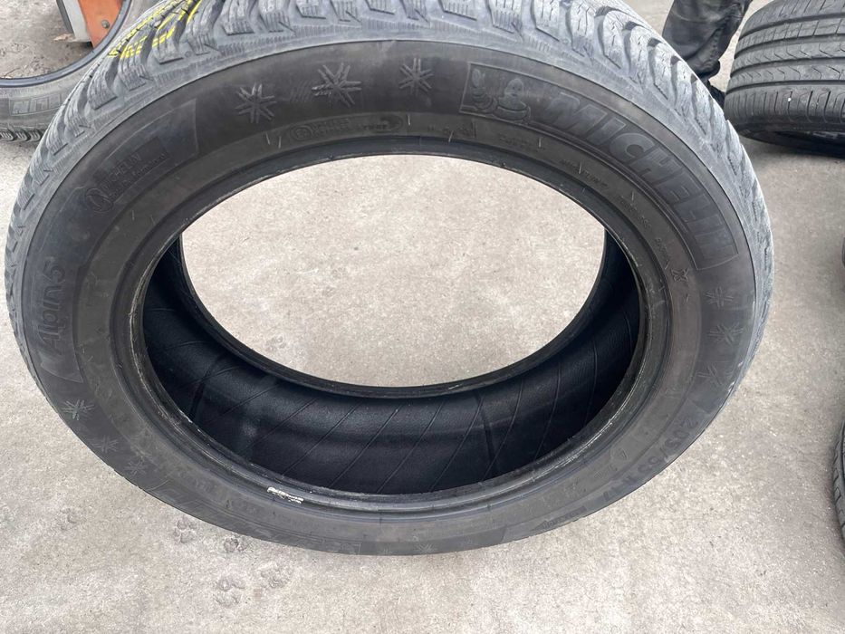 Зимни гуми MICHELIN  205/55/17 (4x)