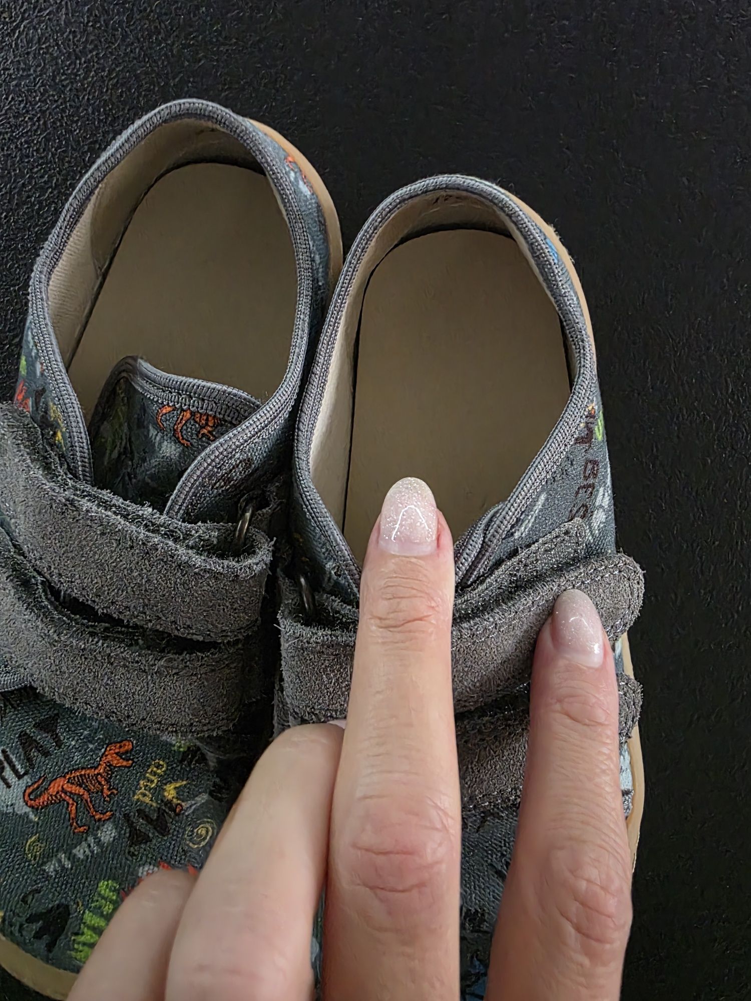 Детски чехли Crocs и пантофи Froddo
