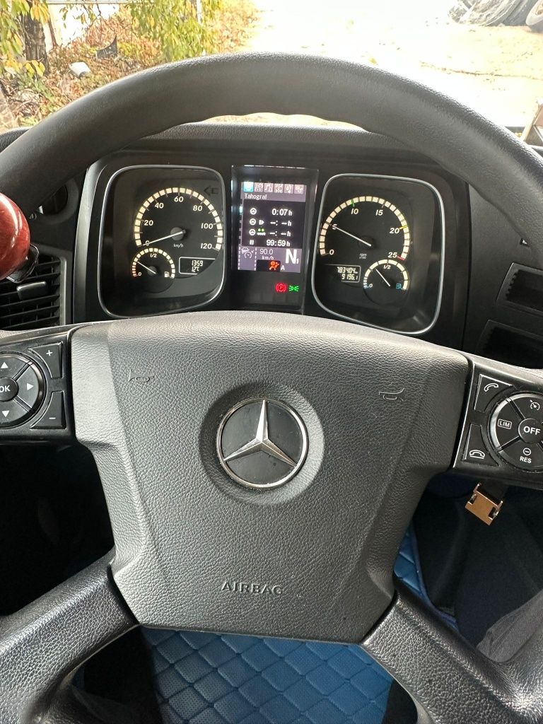 2014 Mercedez actros