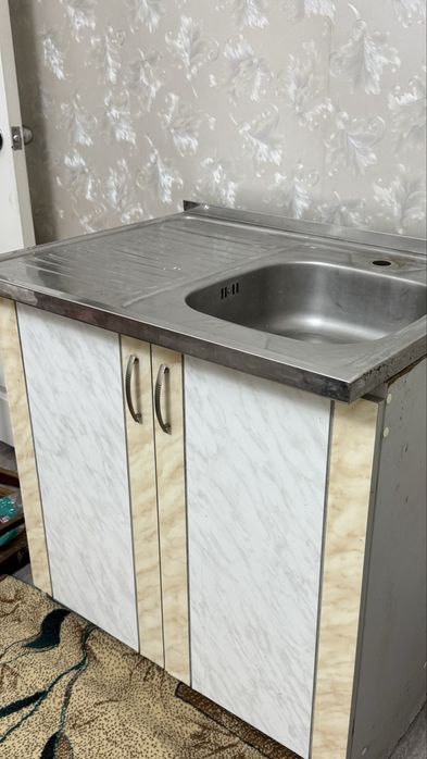 Продаю качественную мойку для кухни