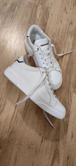 Бели кецове