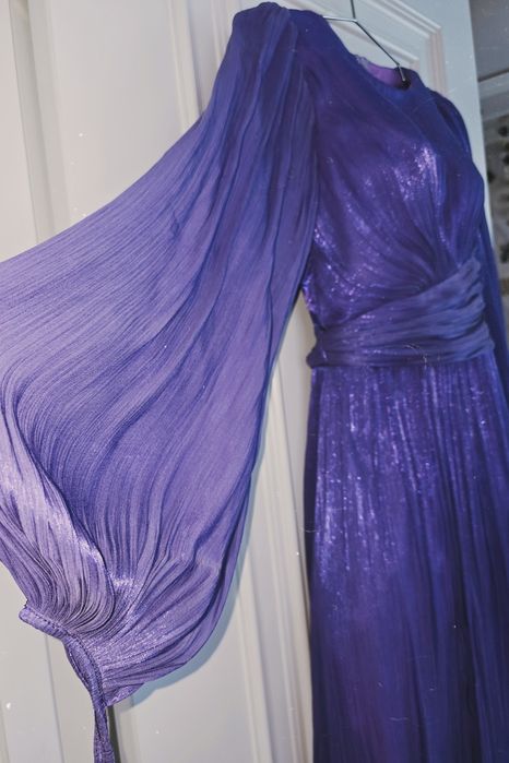 Шикарное вечернее платье