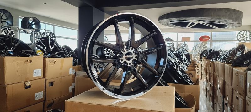 19цола 5х114.3 AUTEC Mazda,Mustang Мазда,Мустанг Toyota,Honda