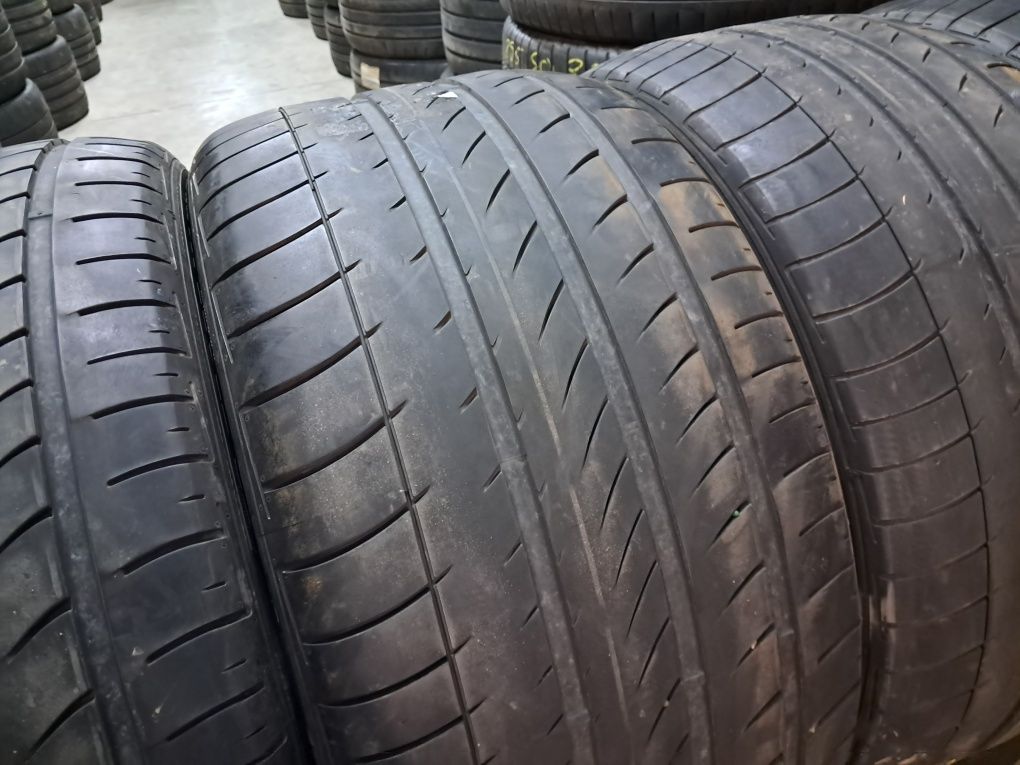 Anvelope second vară 325 30 R21 / 285 35 R21 Dunlop RFT *