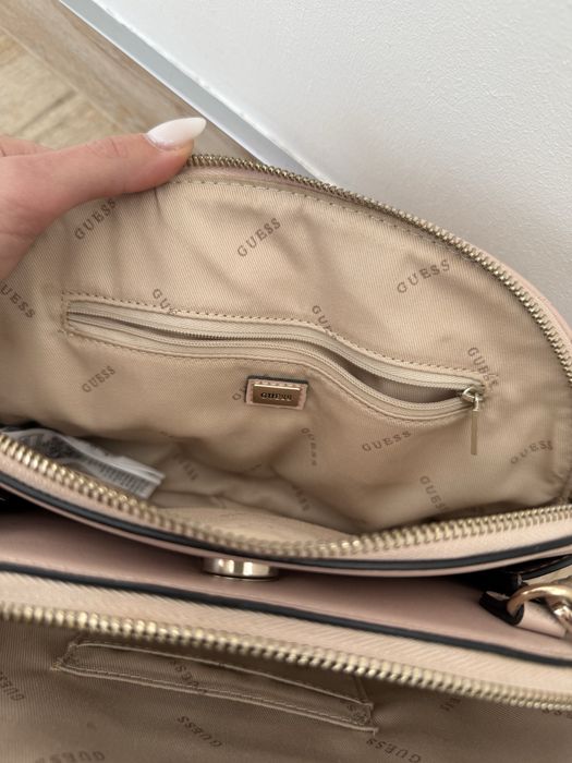 Guess розова чанта