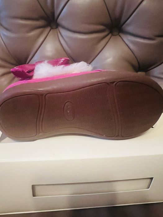 Ghetute UGG pentru fetite