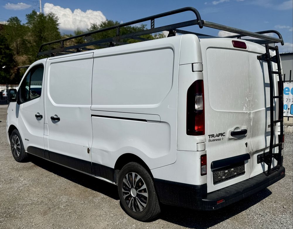 Renault Trafic 1.6dci120hp НА ЧАСТИ
