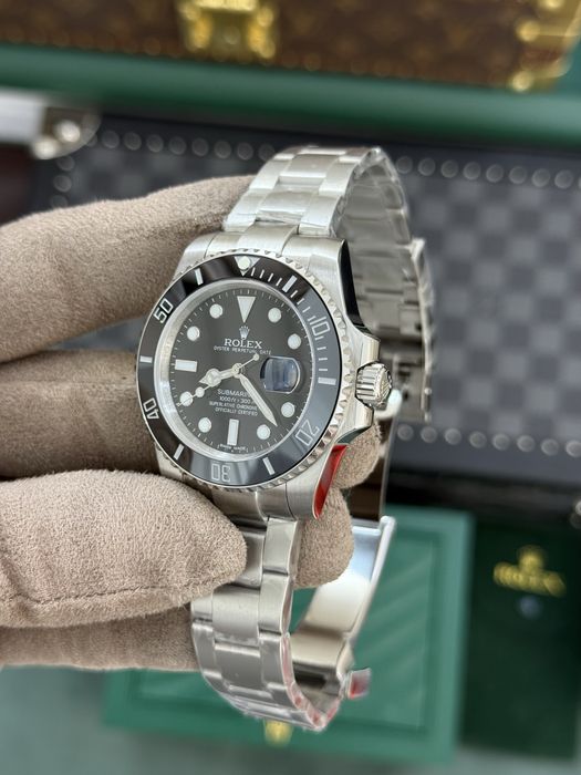 Rolex Submariner Date