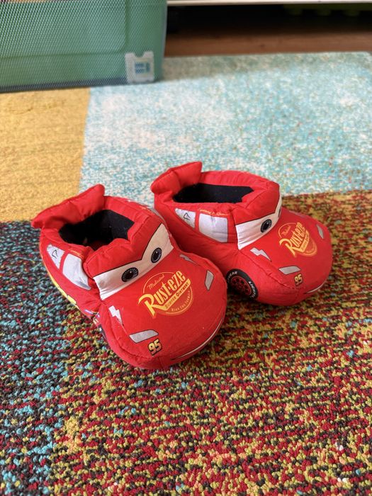 Lot papuci de casa marimea 24-25