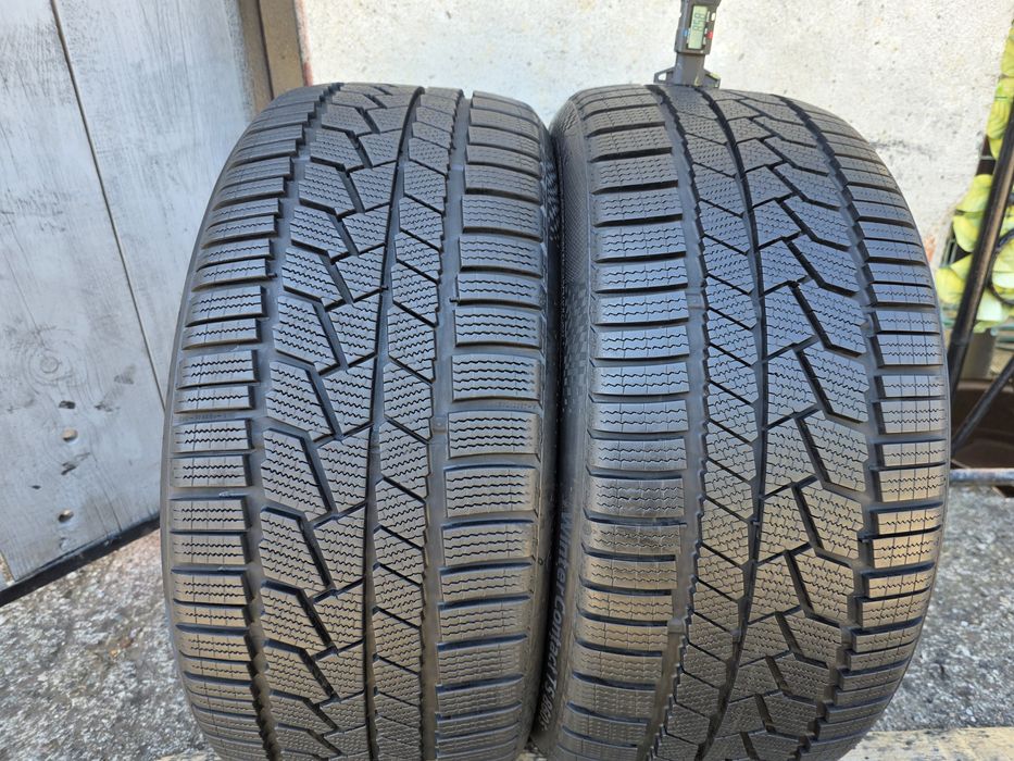 Vând două anvelope de iarna continental 245 35 20  dot 3823