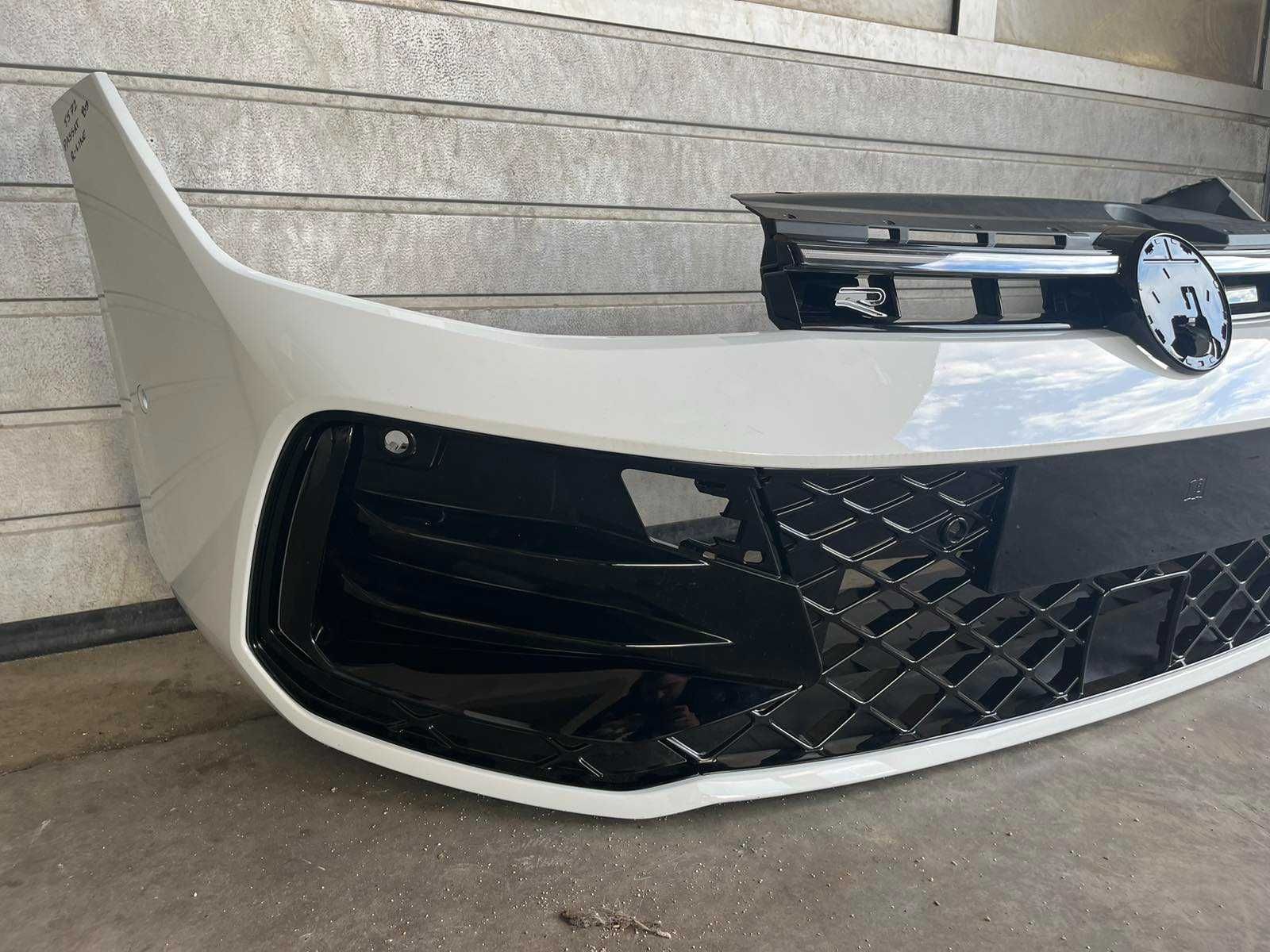 VW Фолксваген Пасат Passat Bumper B9 R-Line предна броня 3J0807221B