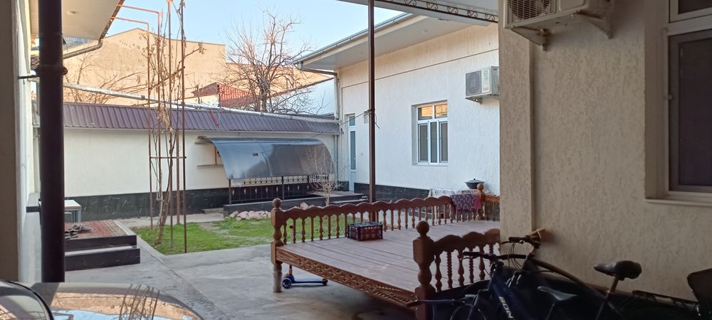 Таййор ховли сотилади