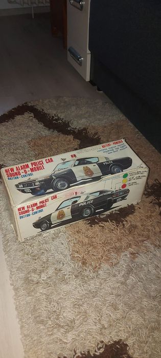 Masini de jucarie vinitige