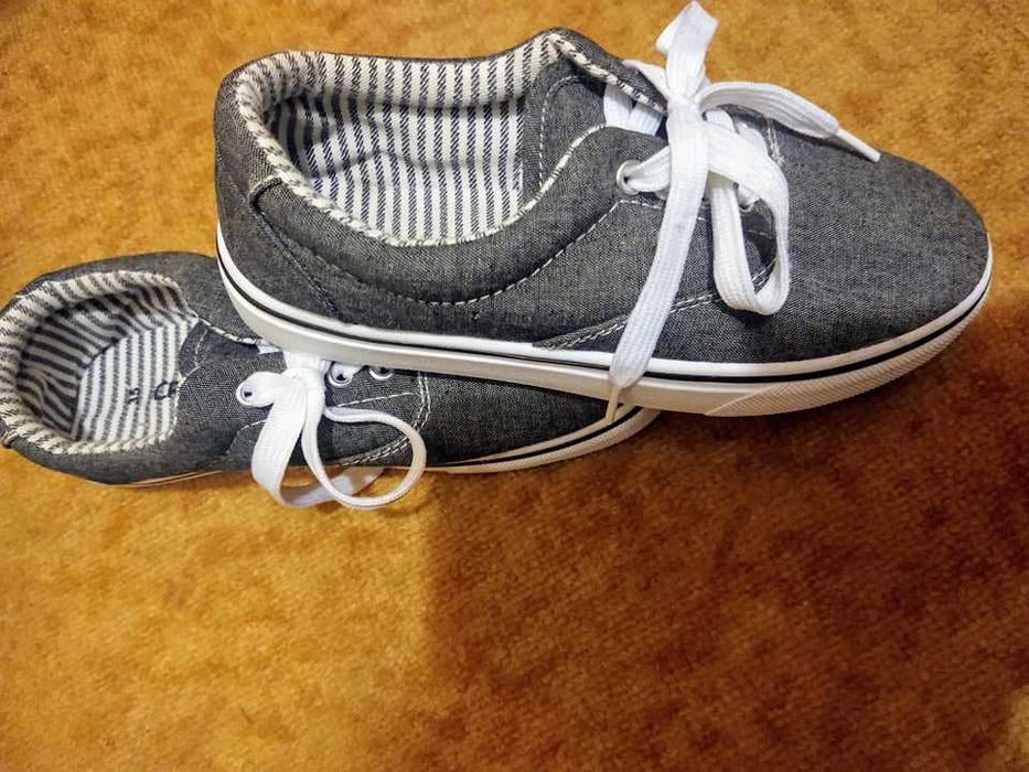 Детски спортни обувки CREEKS /тип кецове