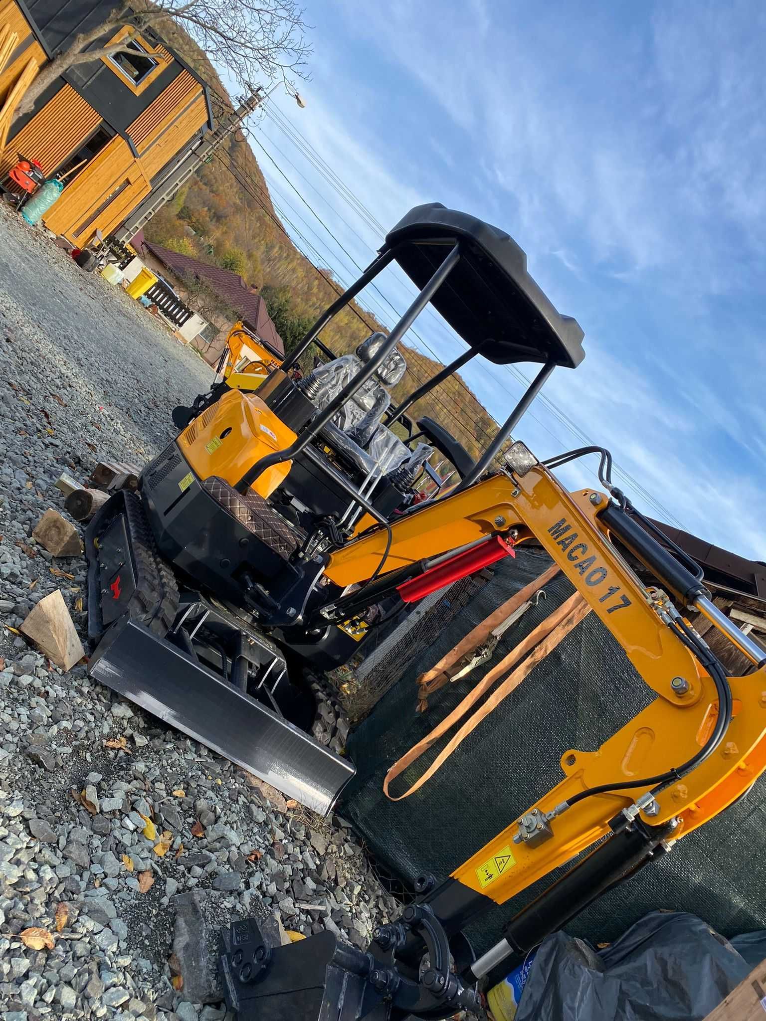 Miniexcavator Macao CT17