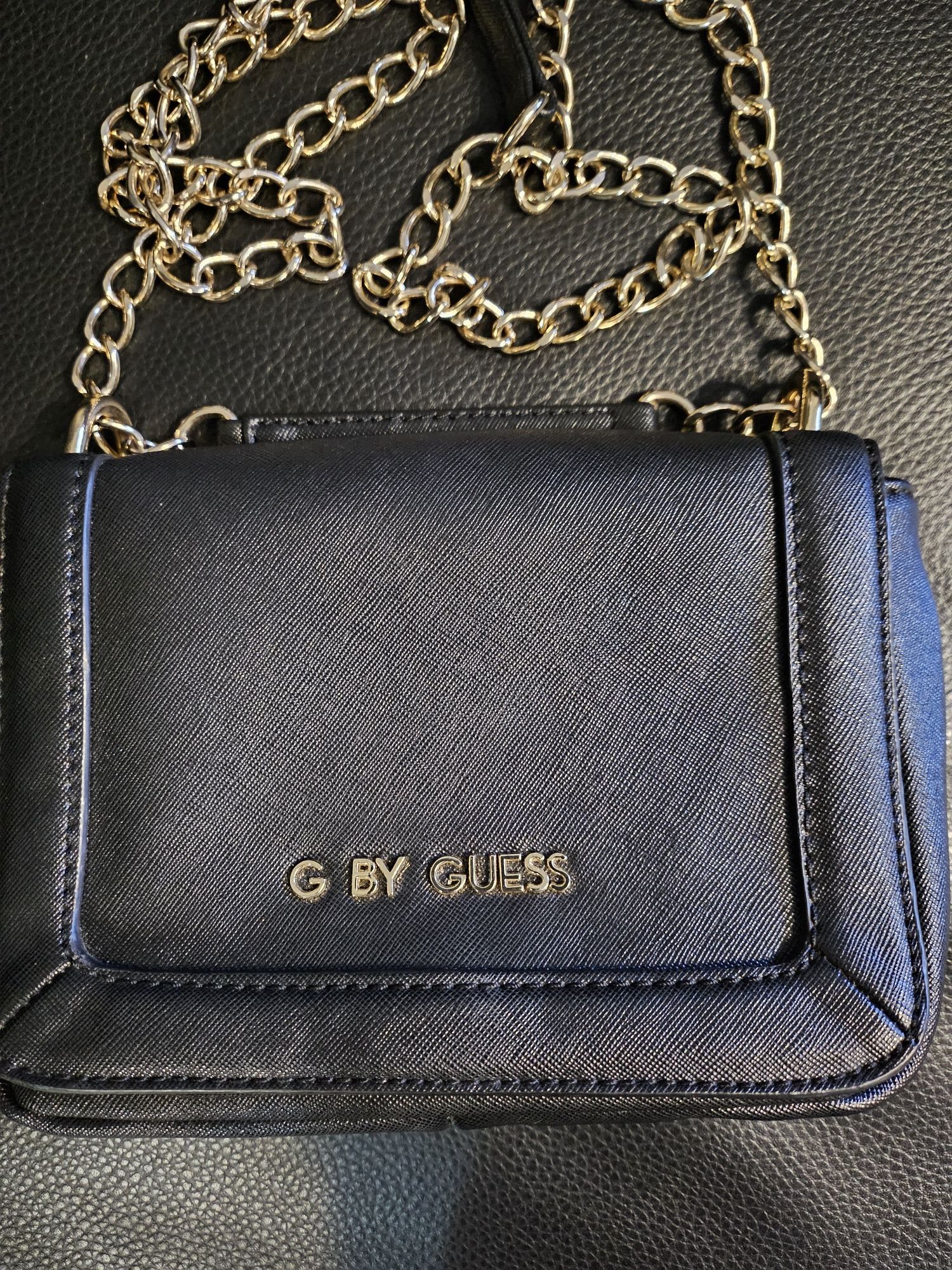 Дамска чанта Guess