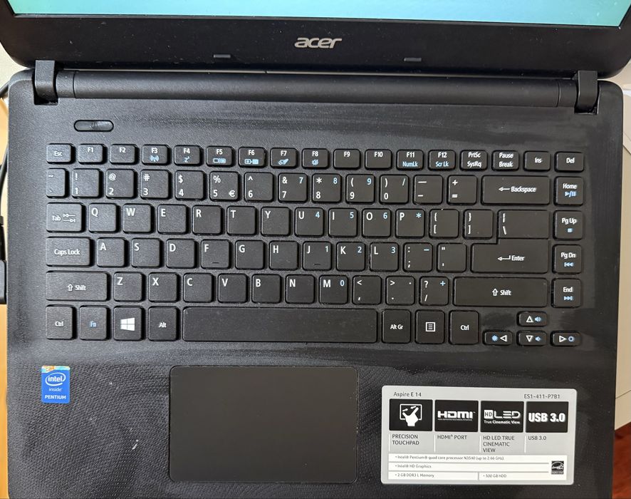 Laptop Acer ES1-411-P7B1