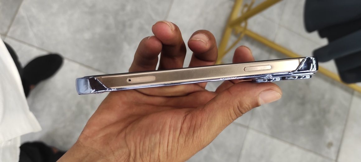 iPhone XR 16 pro korpuse