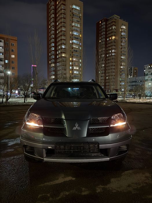 Mitsubishi Outlender