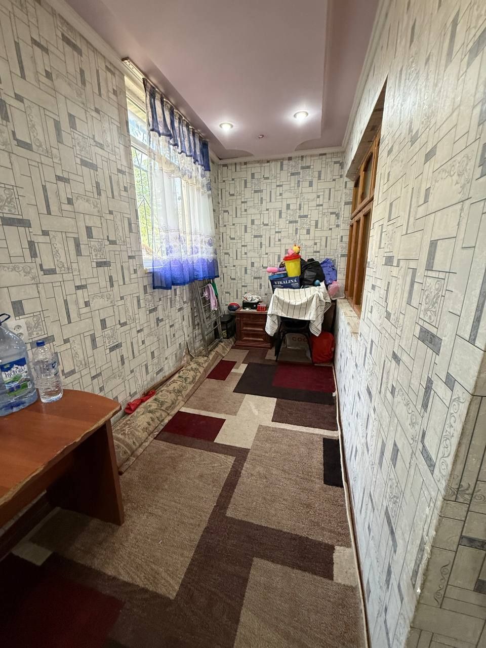 Продажа 2 хона 1 етаж 4 етажл 
Кора Камиш 2/4
56 кв