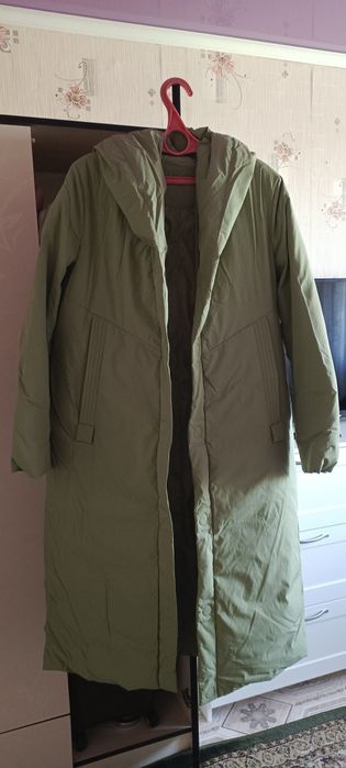 Пуховик женский,