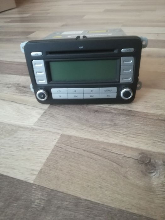 Vand mp3 de passat b6