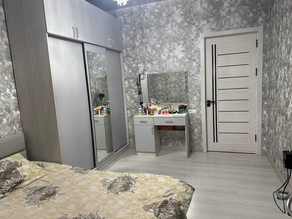 yunusobod Novostroyka kadaster bor s remontom zor narxda 65m2; Manzur