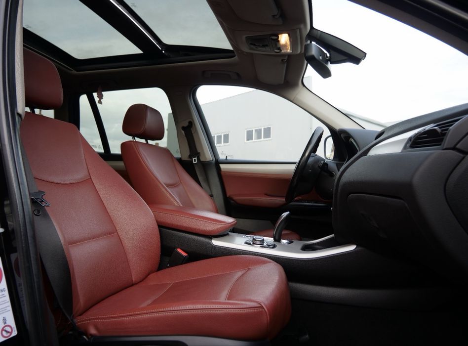 BMW X3 20d xDrive | Piele Rosie | Panoramic | RATE | GARANTIE 1 AN