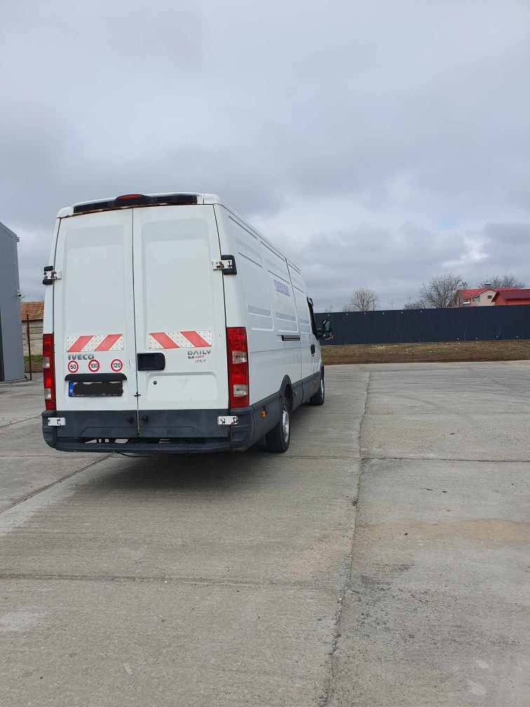 Vand sau schimb Iveco daily 35s14