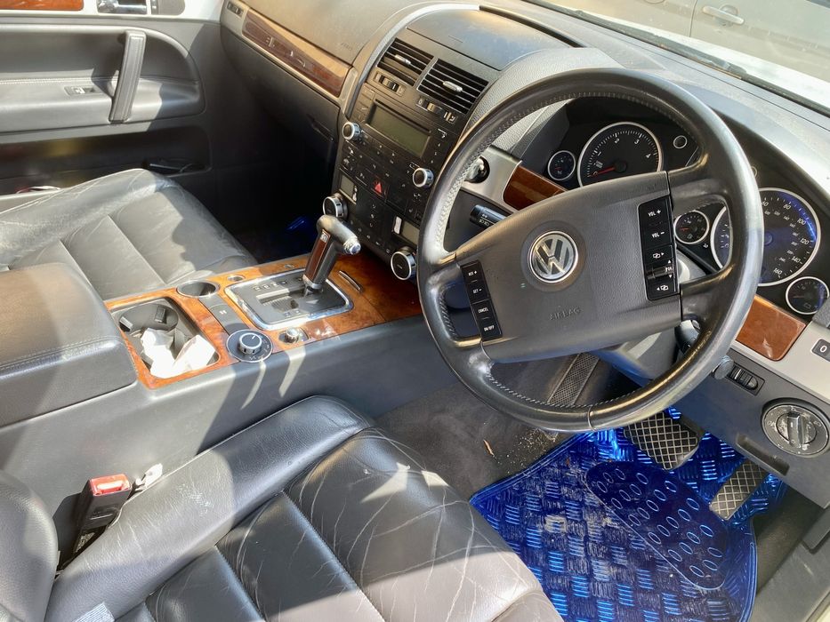 Vw touareg 2,5 automatic volan dreapta inamtriculat