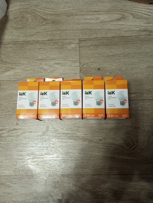 Продам светодиодные лампы.