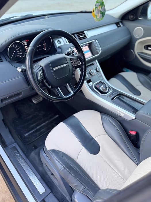 Range Rover Evoque 2.2 SD4 – 190 CP, 2013, 4x4, Automat