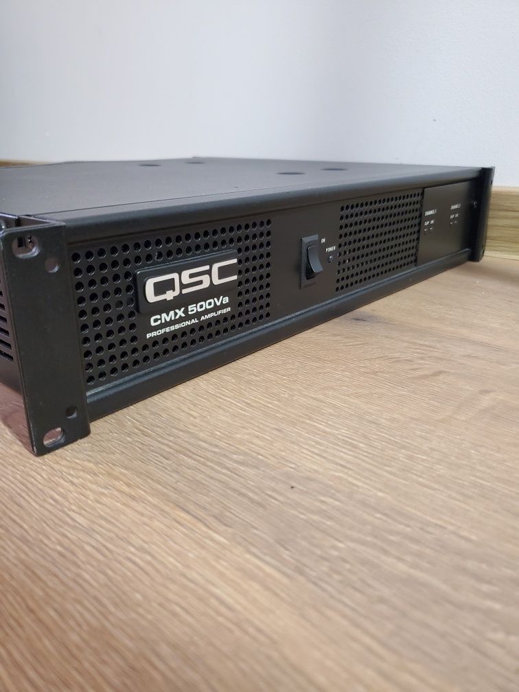 Amplificator QSC Cmx500va