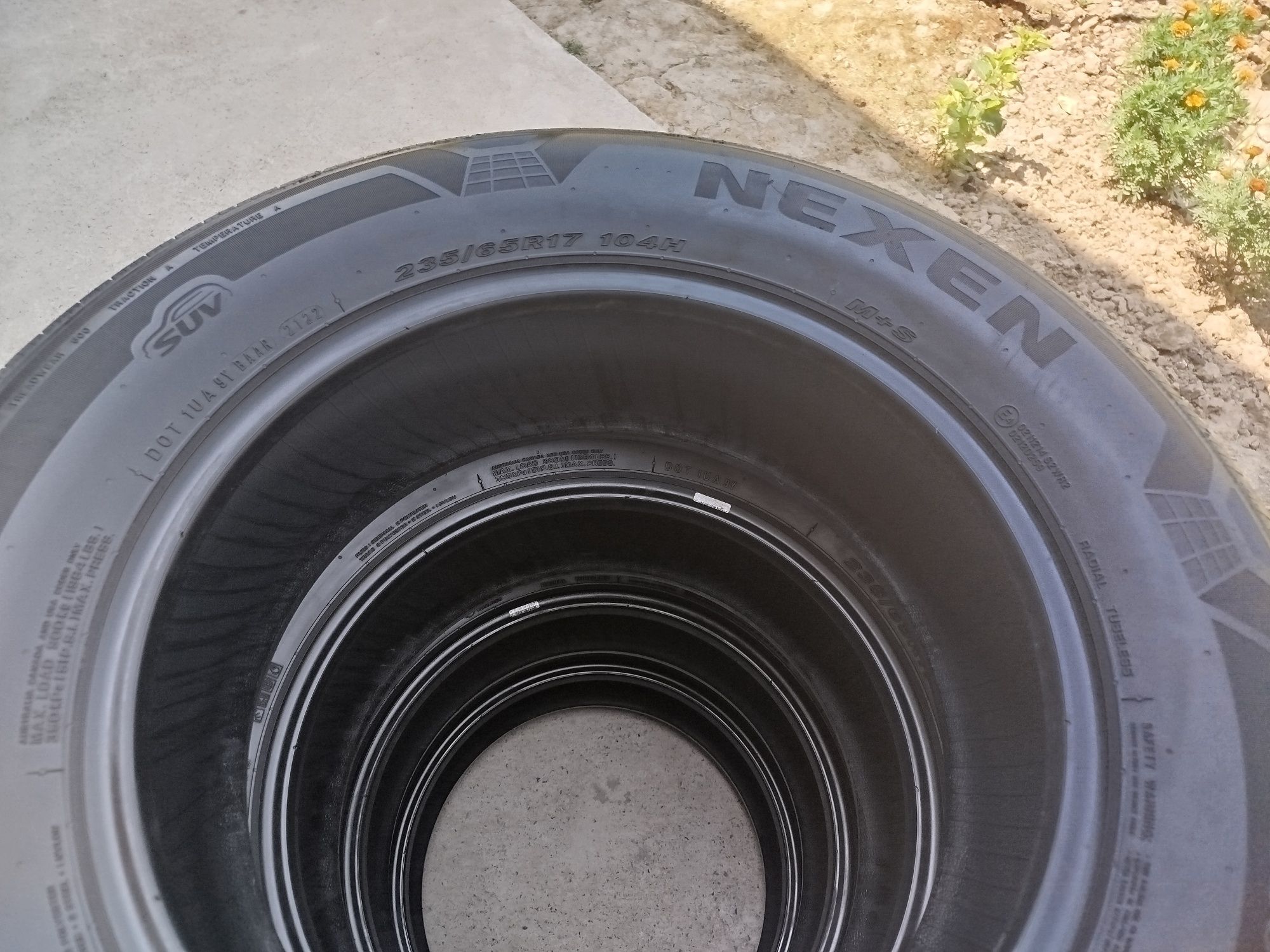 235 65 R17 Shina Nexen