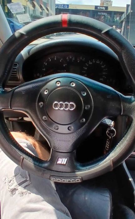 Ауди а4 б5 2.8 на части