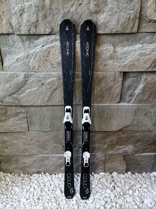 Schiuri ski Atomic Cloud Nine sh 162 cm