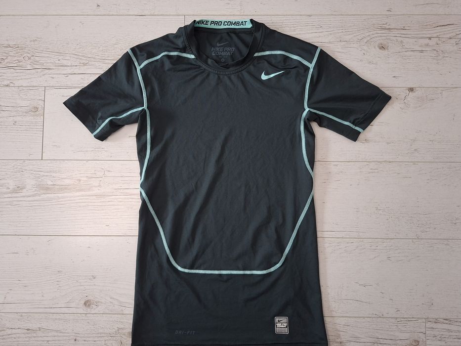 Nike Pro Combat-Ориг.тениска Нова!!!