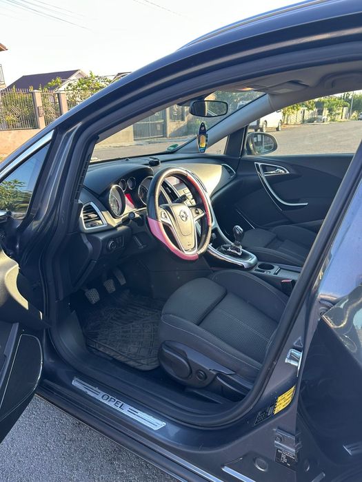 Opel Astra Sports Tourer