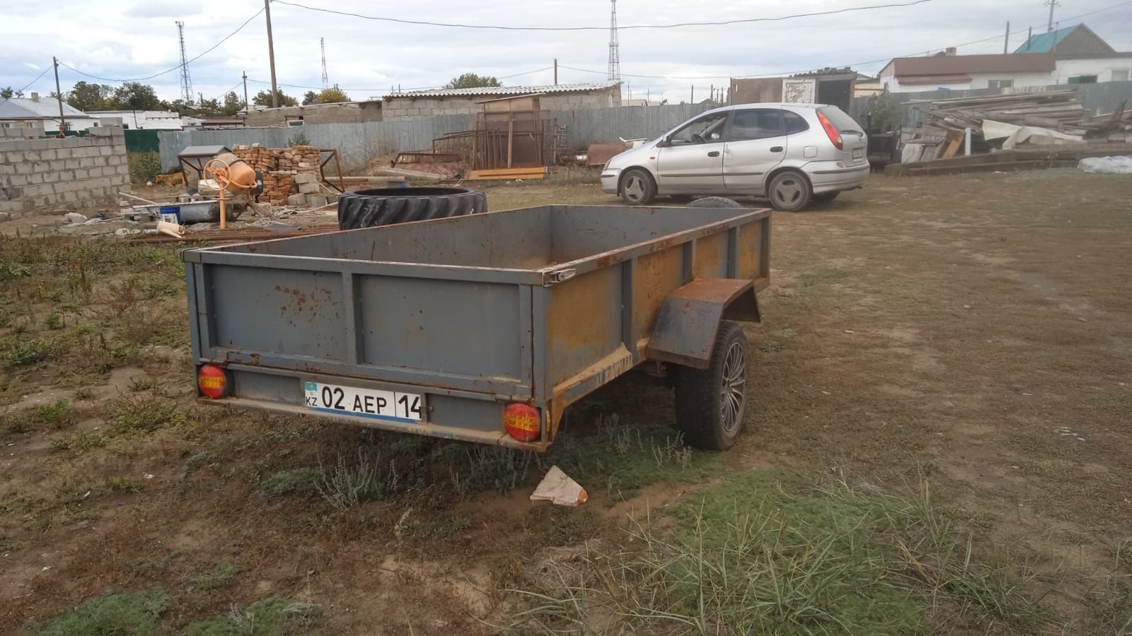 Продам прицеп легковой