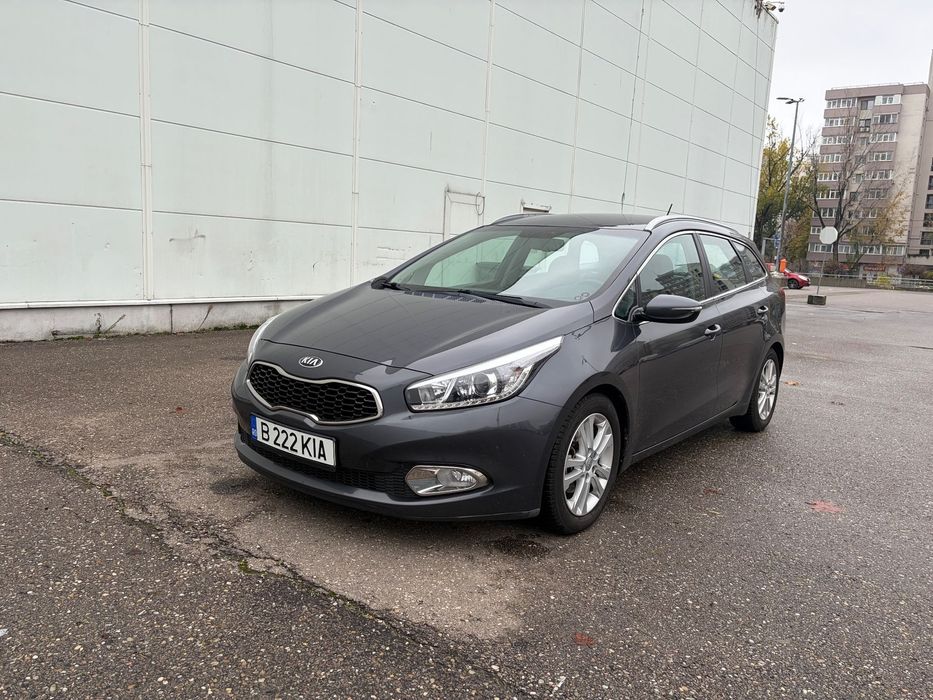 Vând Kia Ceed SW 1.6 GDI automată 232630 km. stare foarte bună