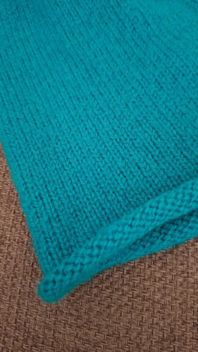 NOU Set Caciula si manusi 100% lana