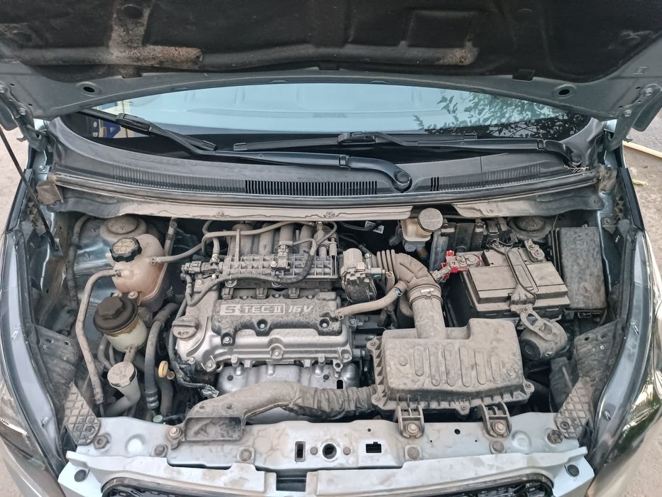 Спарк сотилади радной