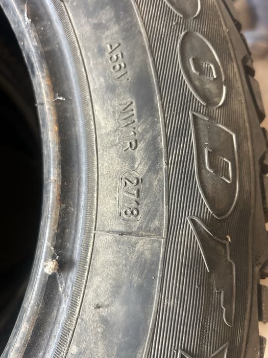 Продам зимние шины