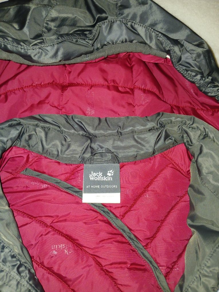 Дамско яке Jack Wolfskin S